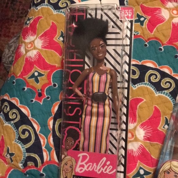 Fashionista Barbie - Picture 8 of 8